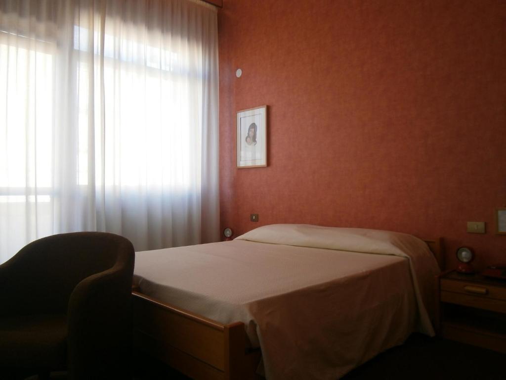 Hotel Corona Termoli Kamer foto