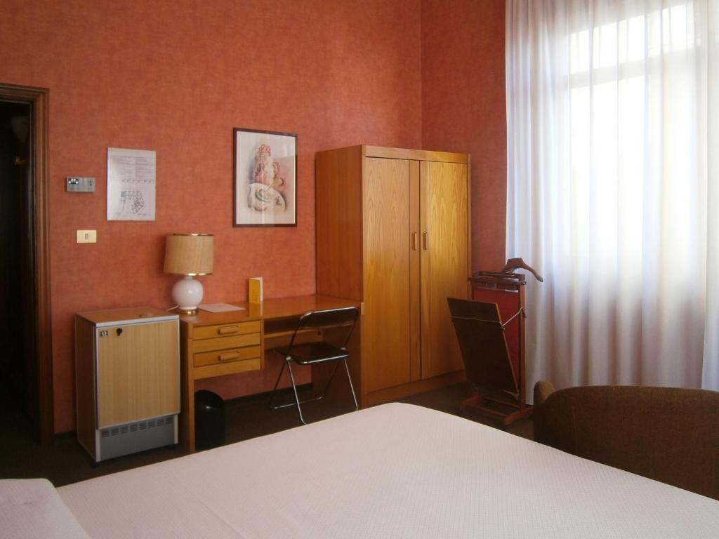 Hotel Corona Termoli Kamer foto